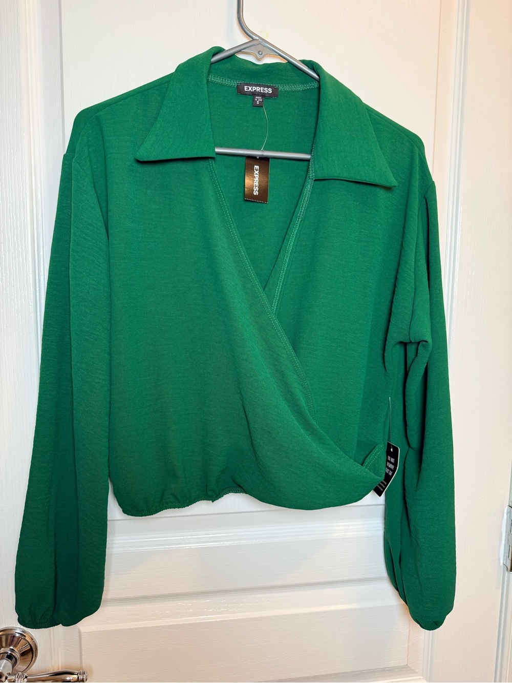 EXPRESS Green Wrap Collared Blouse Small. NWT
